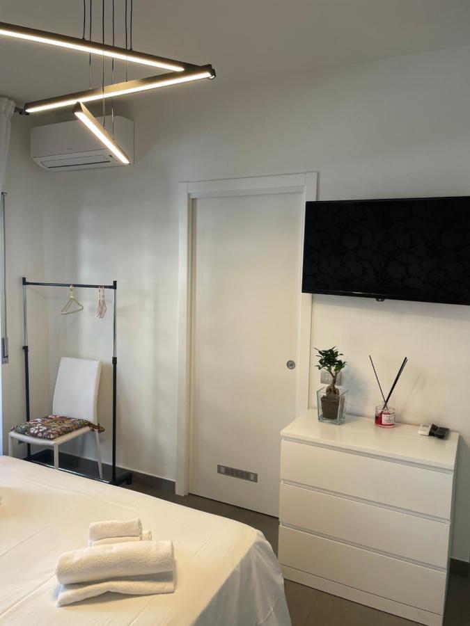 Stella Rooms คาตาเนีย ภายนอก รูปภาพ